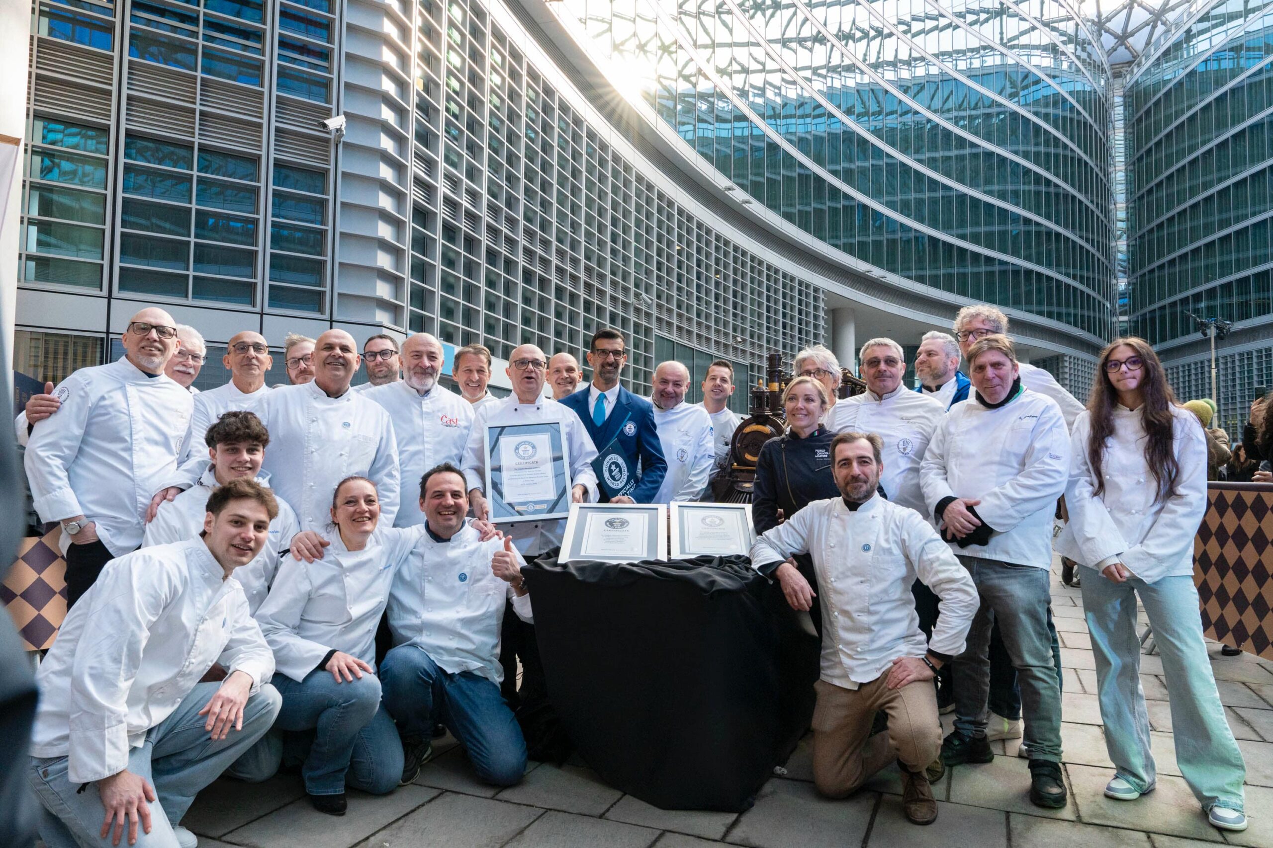 Winter Games Express - il team che ha compiuto l'impresa ed è nel Guinness
