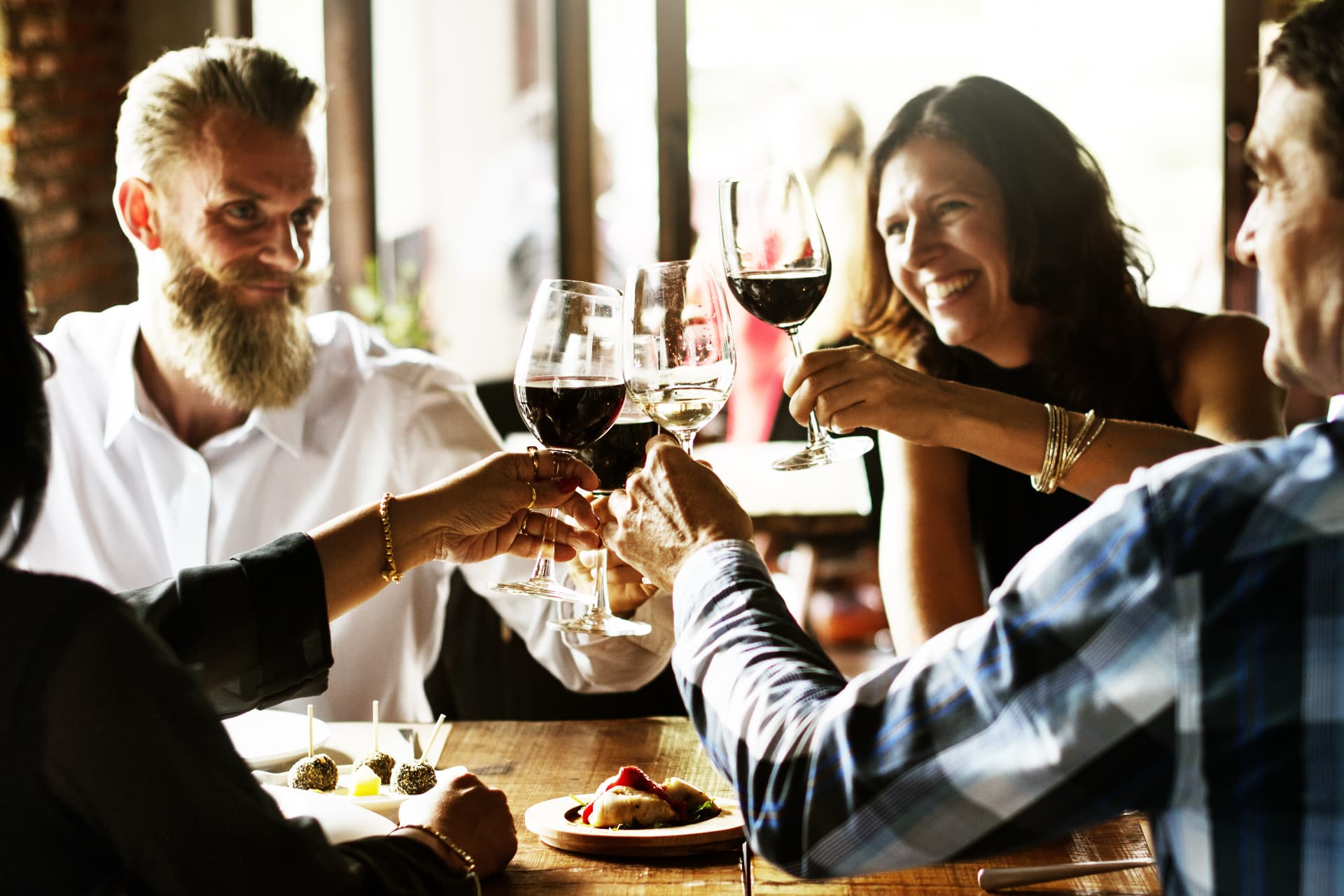 Pranzo con vino