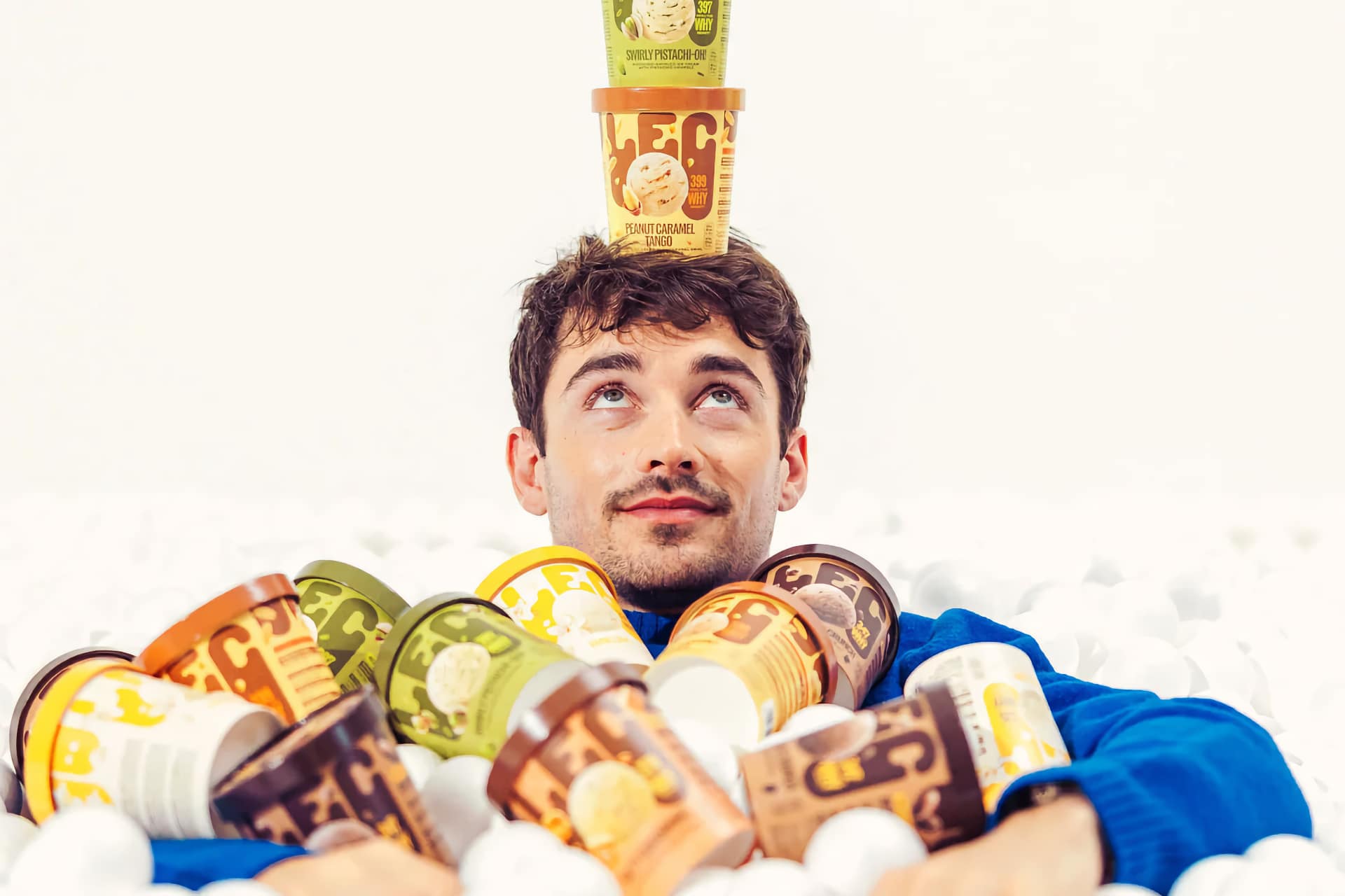 Charles Leclerc con i suoi gelati