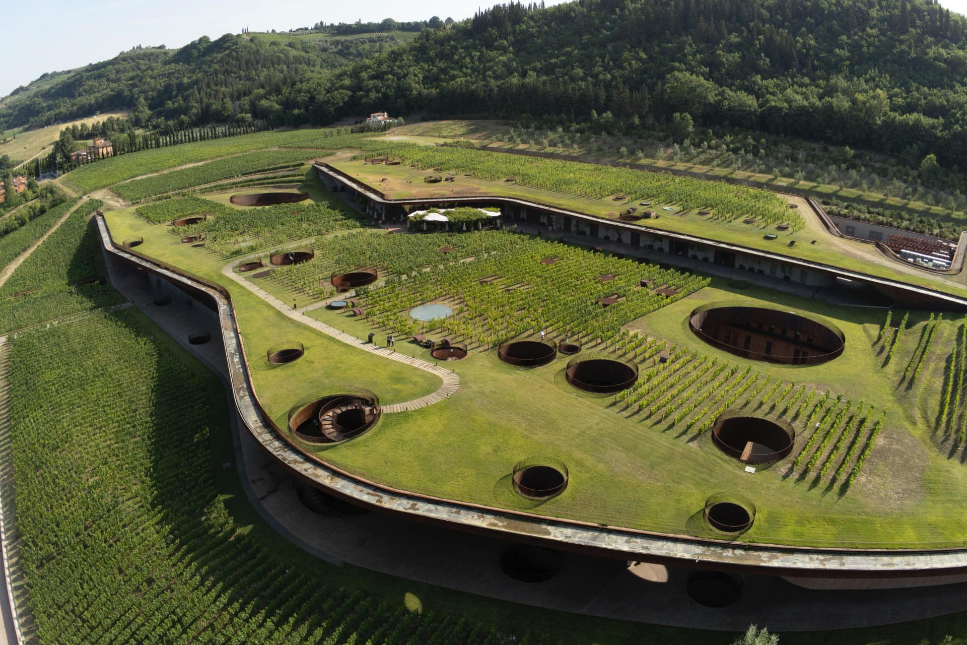 Archea Associati, Antinori nel Chianti Classico, Bargino (FI) - Courtesy © Archea Associati, Marchesi Antinori - foto Leonardo Conti