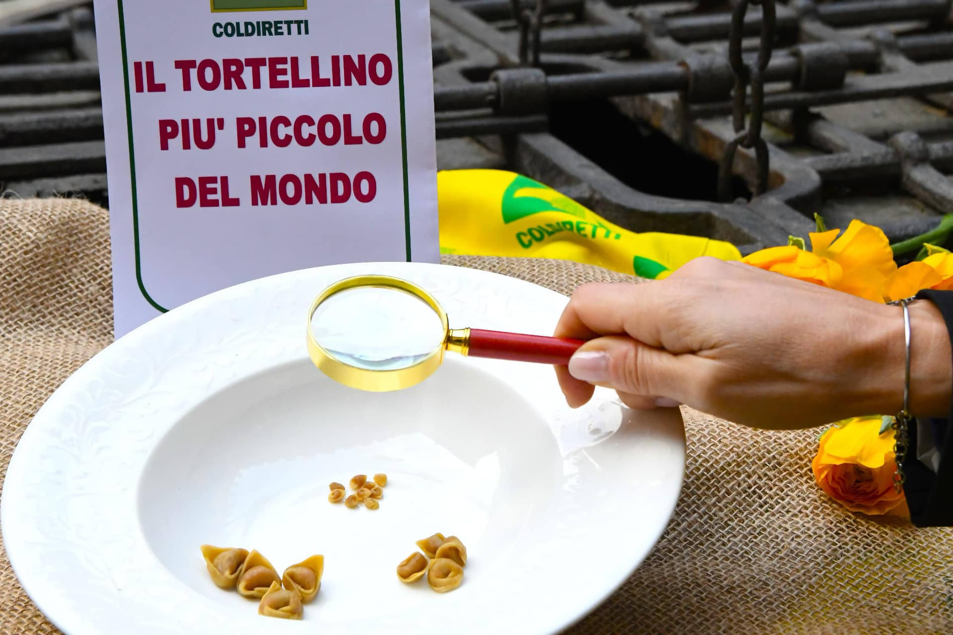 Tortellino più piccolo al mondo