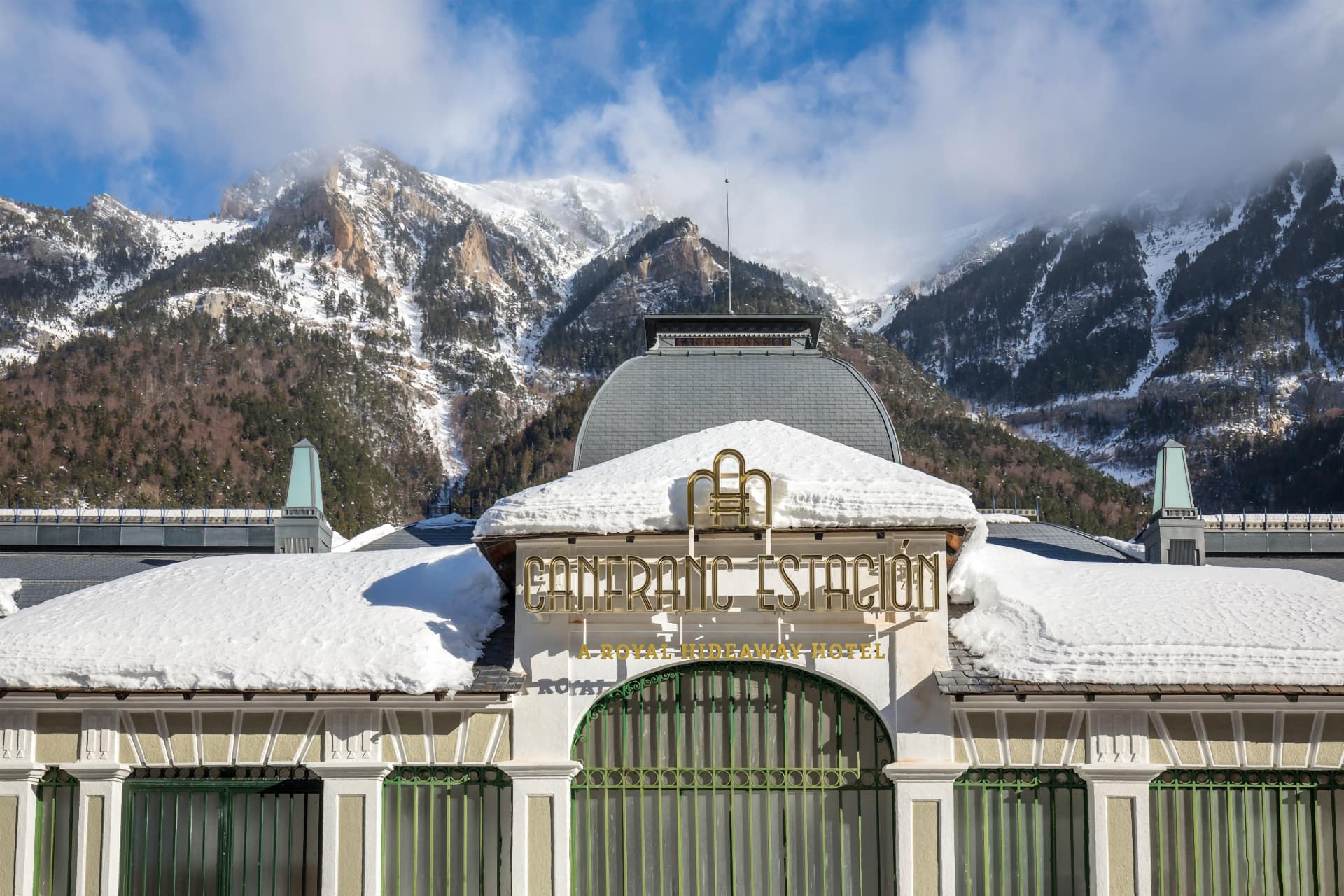 Canfranc Estación esterni