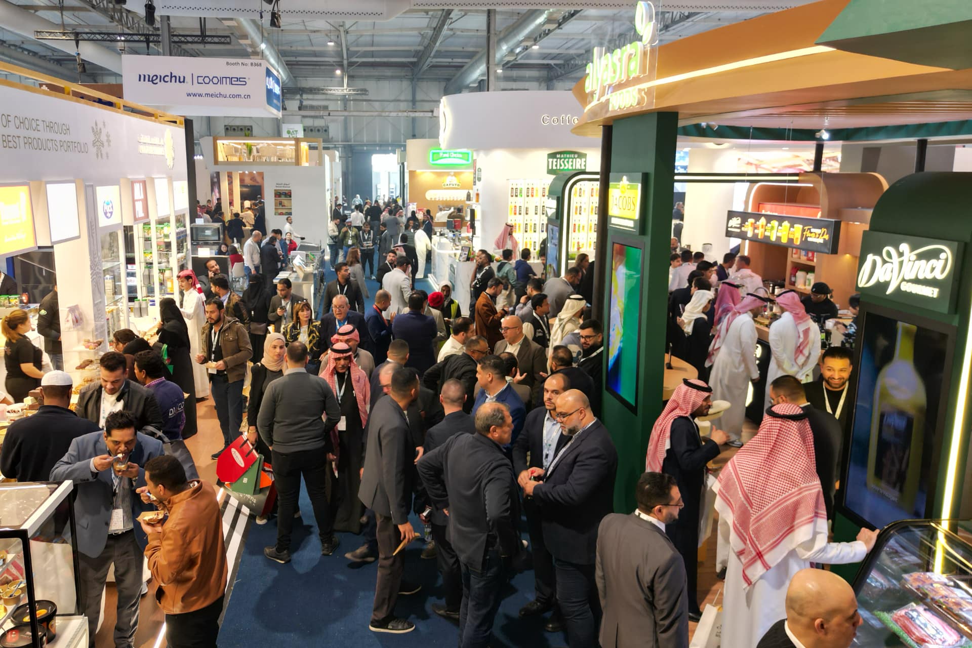 Host Arabia